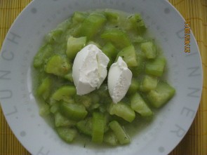 LETNjE VARIVO OD TIKVICA