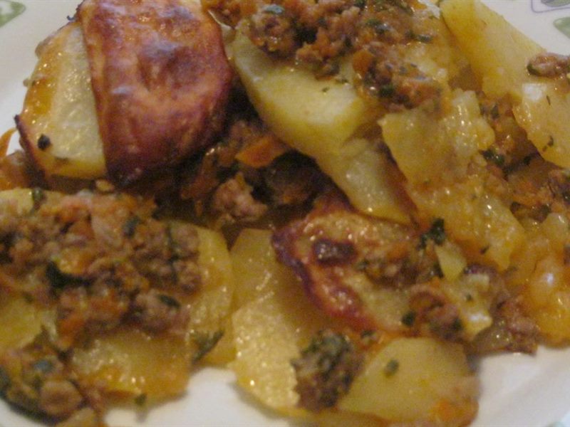 DOMAĆA MUSAKA OD KROMPIRA