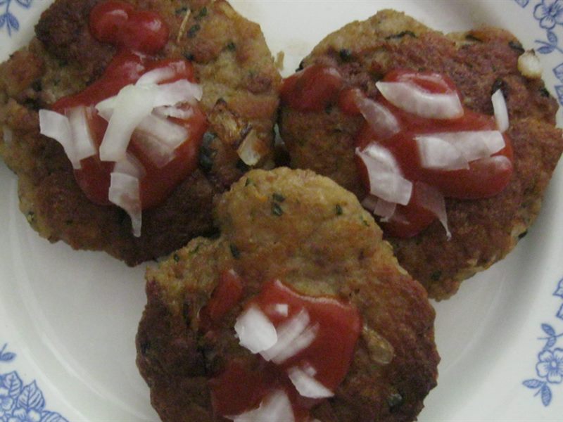 DOMAĆI HAMBURGERI