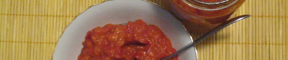AJVAR OD SECKANIH PAPRIKA