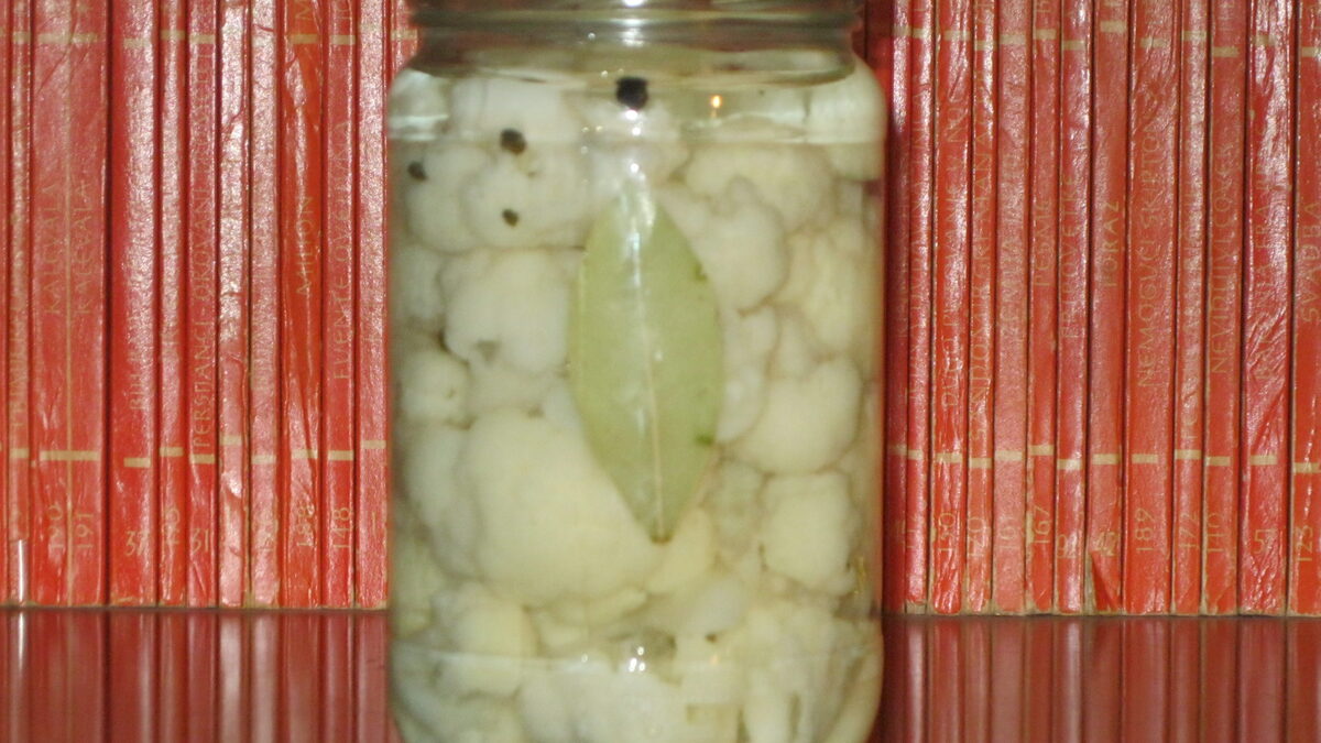 ZIMSKA SALATA OD KARFIOLA