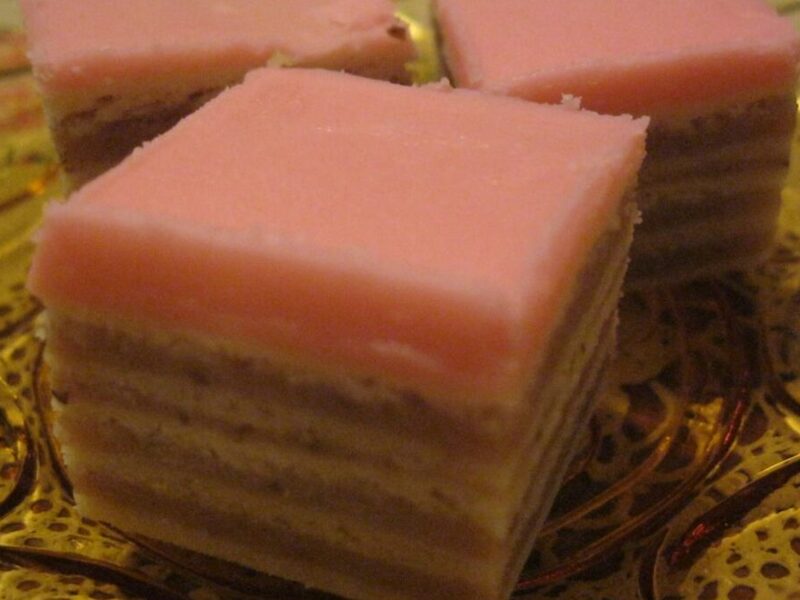 ROZEN TORTA