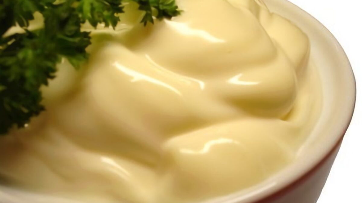 DOMAĆI MAJONEZ