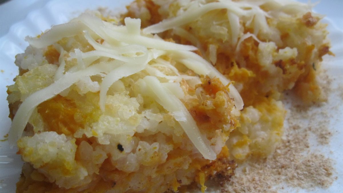 ZAPEČENA BUNDEVA SA PIRINČEM