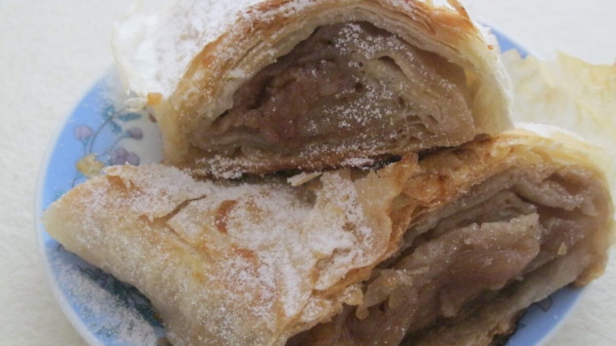 PITA SA JABUKAMA