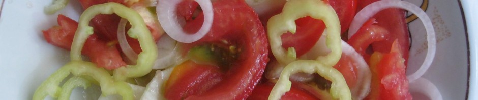 MEŠANA SALATA OD SVEŽEG POVRĆA