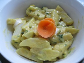 SALATA OD KELERABE