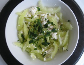 SALATA OD SVEŽE PAPRIKE
