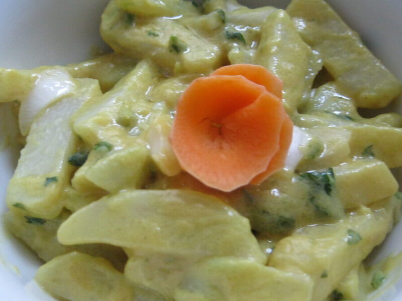 SALATA OD KELERABE