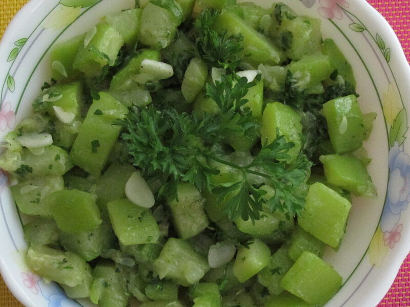 SALATA OD TIKVICA