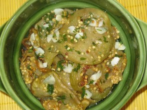 SALATA OD PATLIDžANA SA BELIM LUKOM