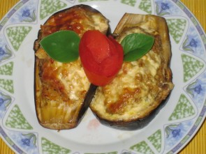 PATLIDžAN SA NADEVOM OD PIRINČA