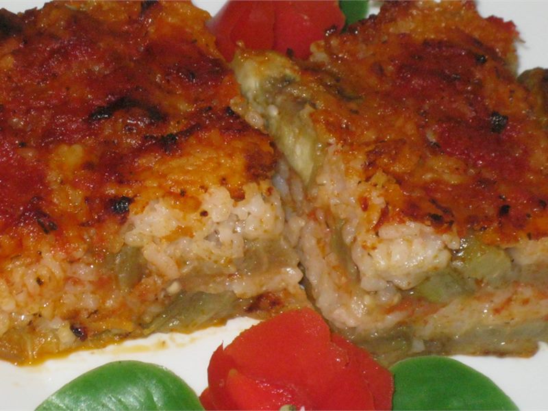 MUSAKA OD PLAVOG PATLIDžANA SA PIRINČEM