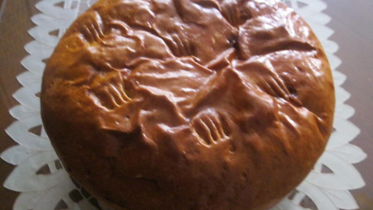 PRAZNIČNA POGAČA