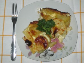 ZAPEÄENI KROMPIR SA PRAZILUKOM