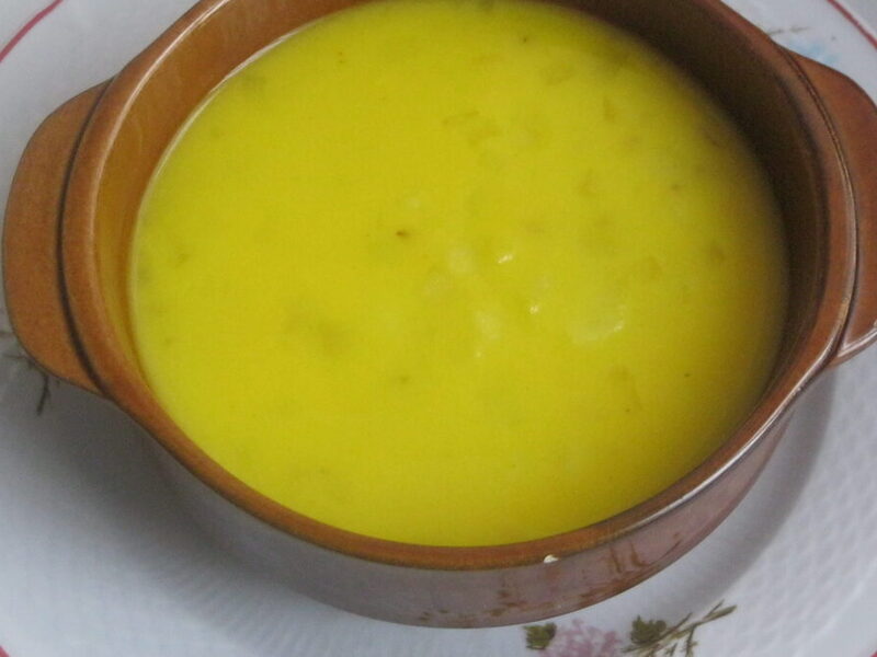 ČORBA OD KROMPIRA SA KURKUMOM