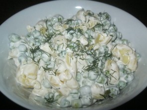 SALATA OD GRAŠKA I TESTENINE