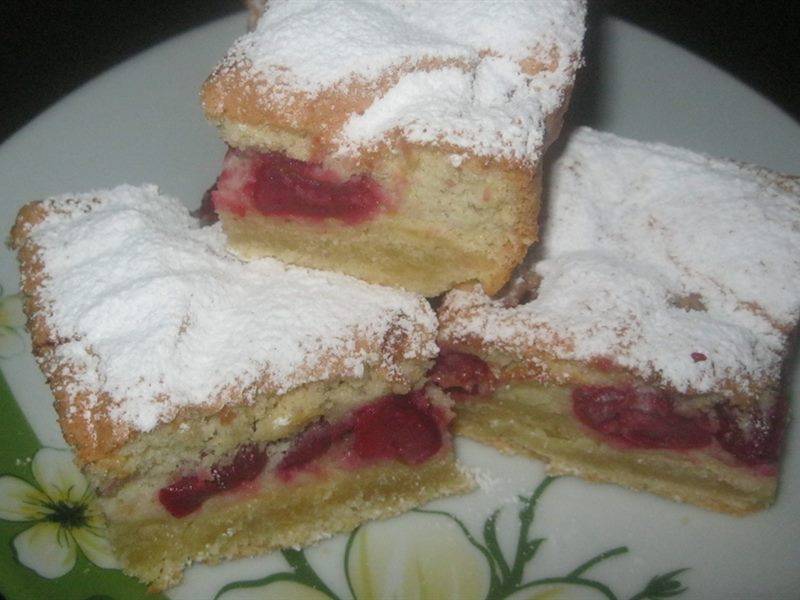 DOMAĆI VOĆNI KOLAČ