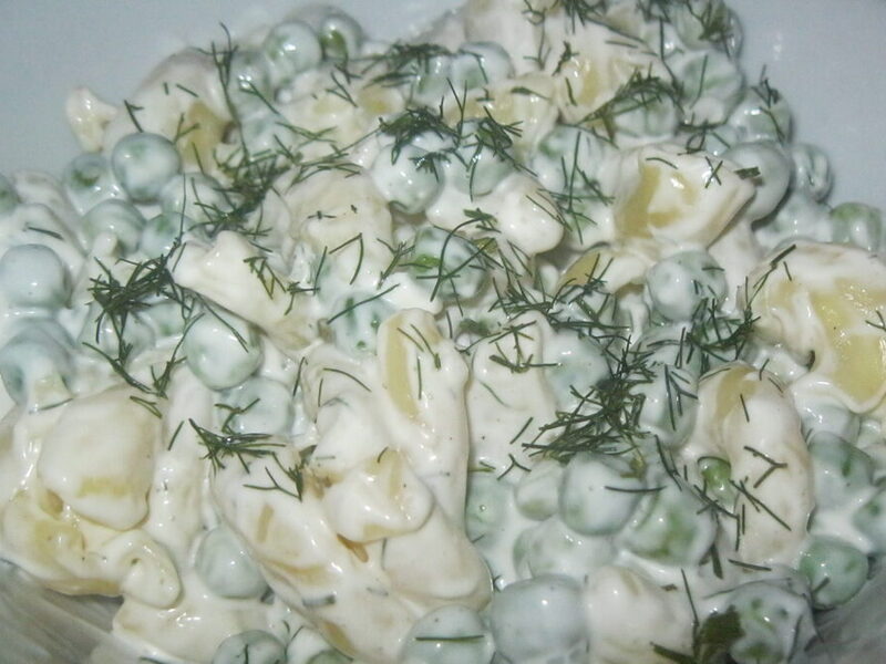SALATA OD GRAŠKA I TESTENINE