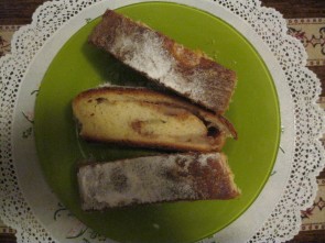 ŠTRUDLA SA JABUKAMA