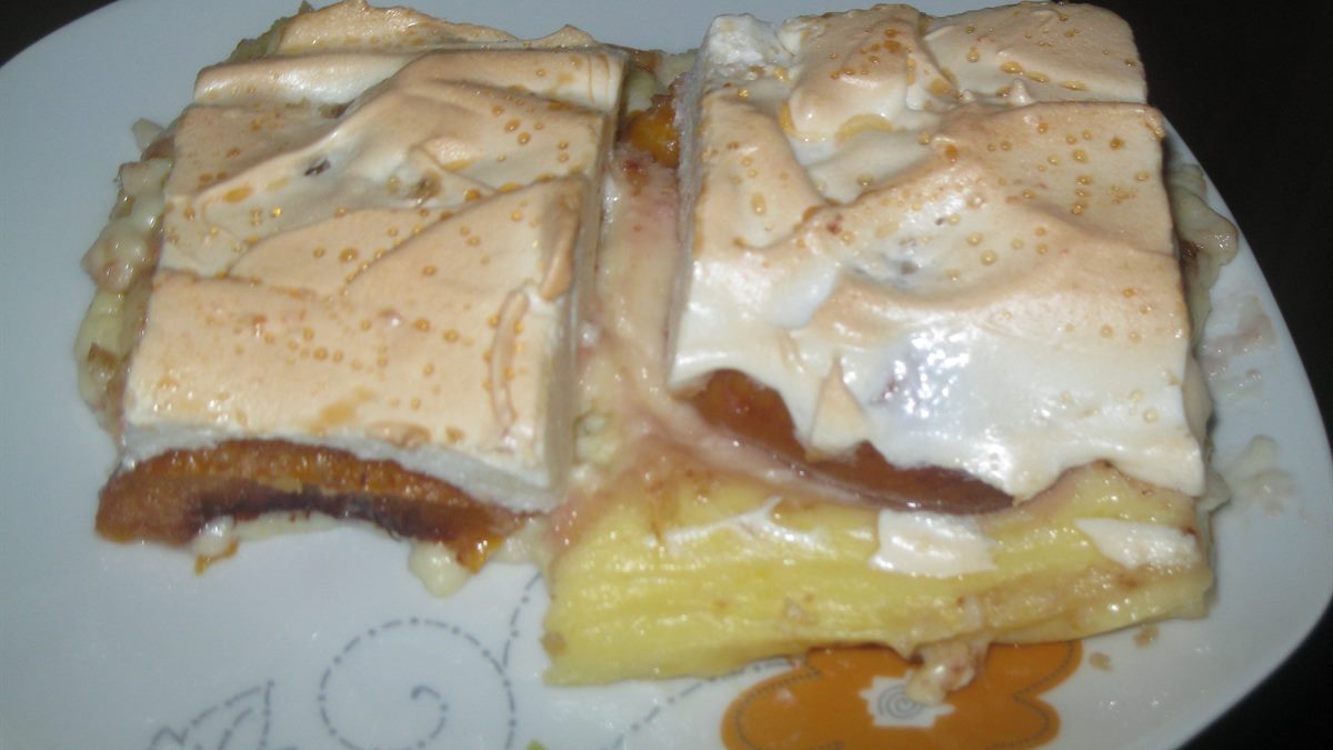 KREM KOLAČ SA BRESKVAMA
