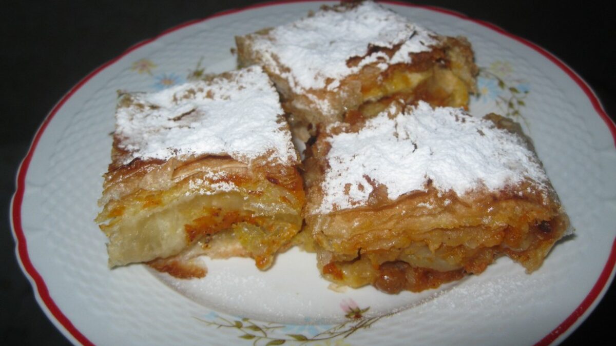PITA SA BUNDEVOM I JABUKAMA