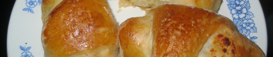 KIFLE SA KISELIM KUPUSOM
