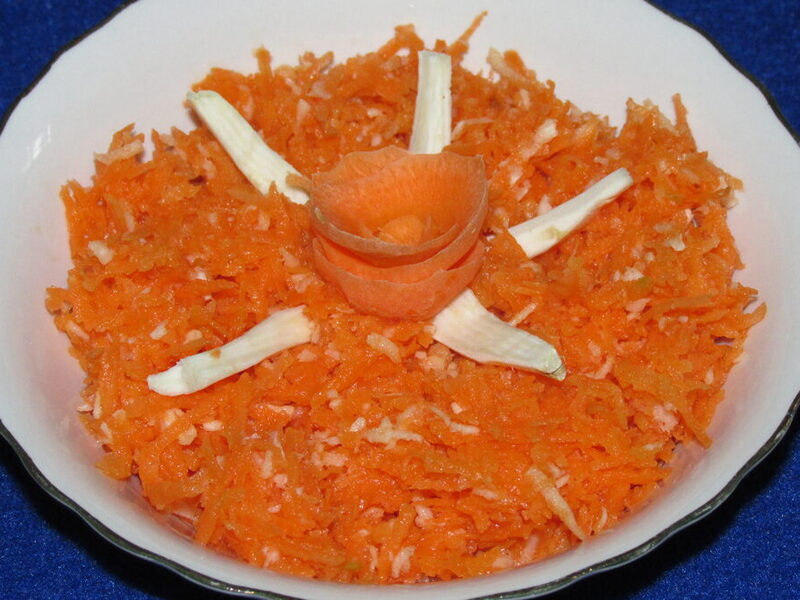 SALATA OD ŠARGAREPE I RENA