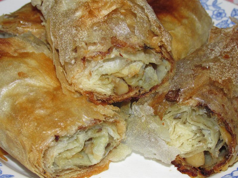 PITA SA PLAVIM PATLIDžANOM I ŠAMPINjONIMA