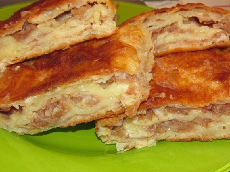 PITA SA JABUKAMA I KISELIM MLEKOM
